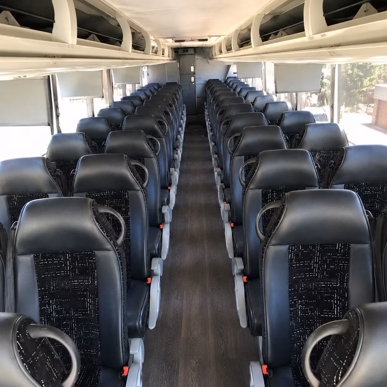 book the perfect ride for your next field trip 3