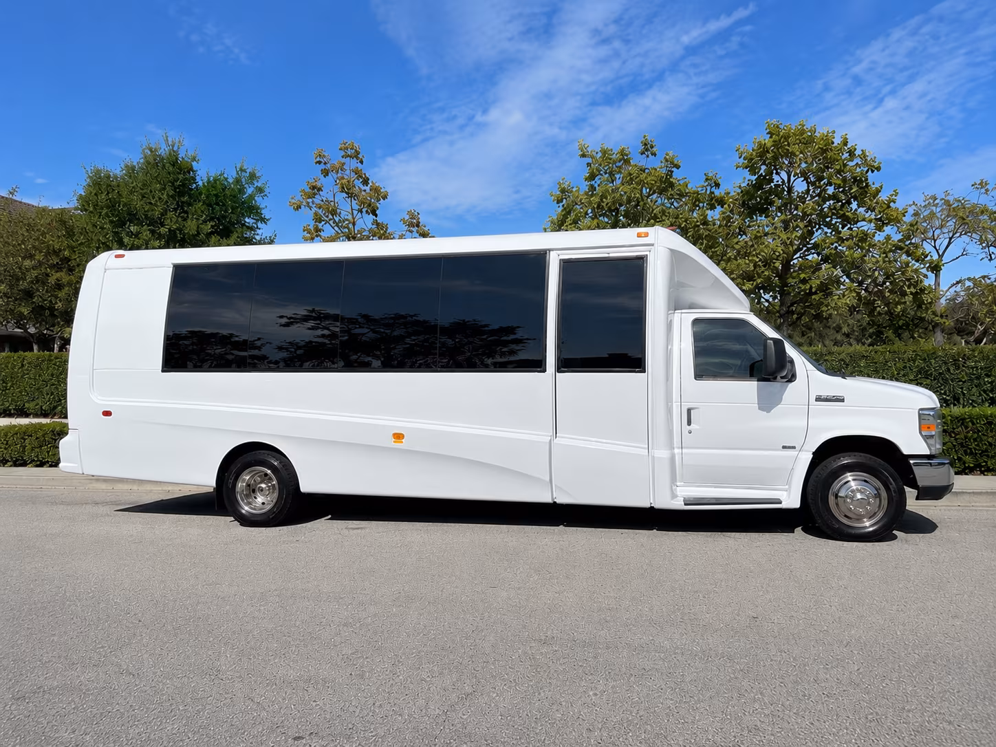 book the perfect ride for your next prom 1