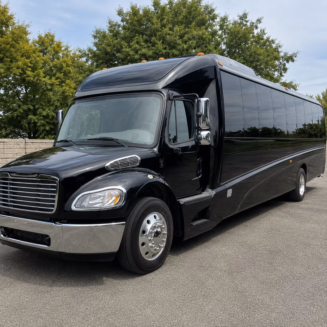 charlotte 20 passenger minibus
