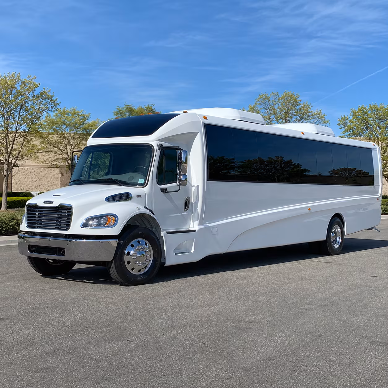 charlotte 35 passenger minibus