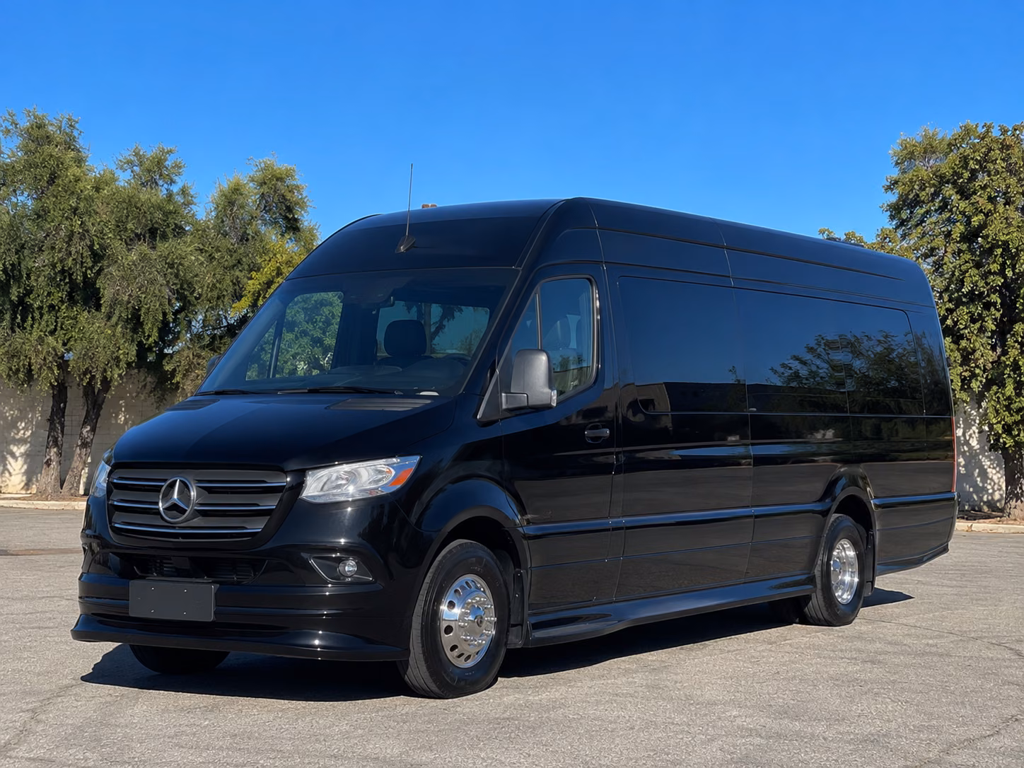 charlotte airport transportation onboard seating