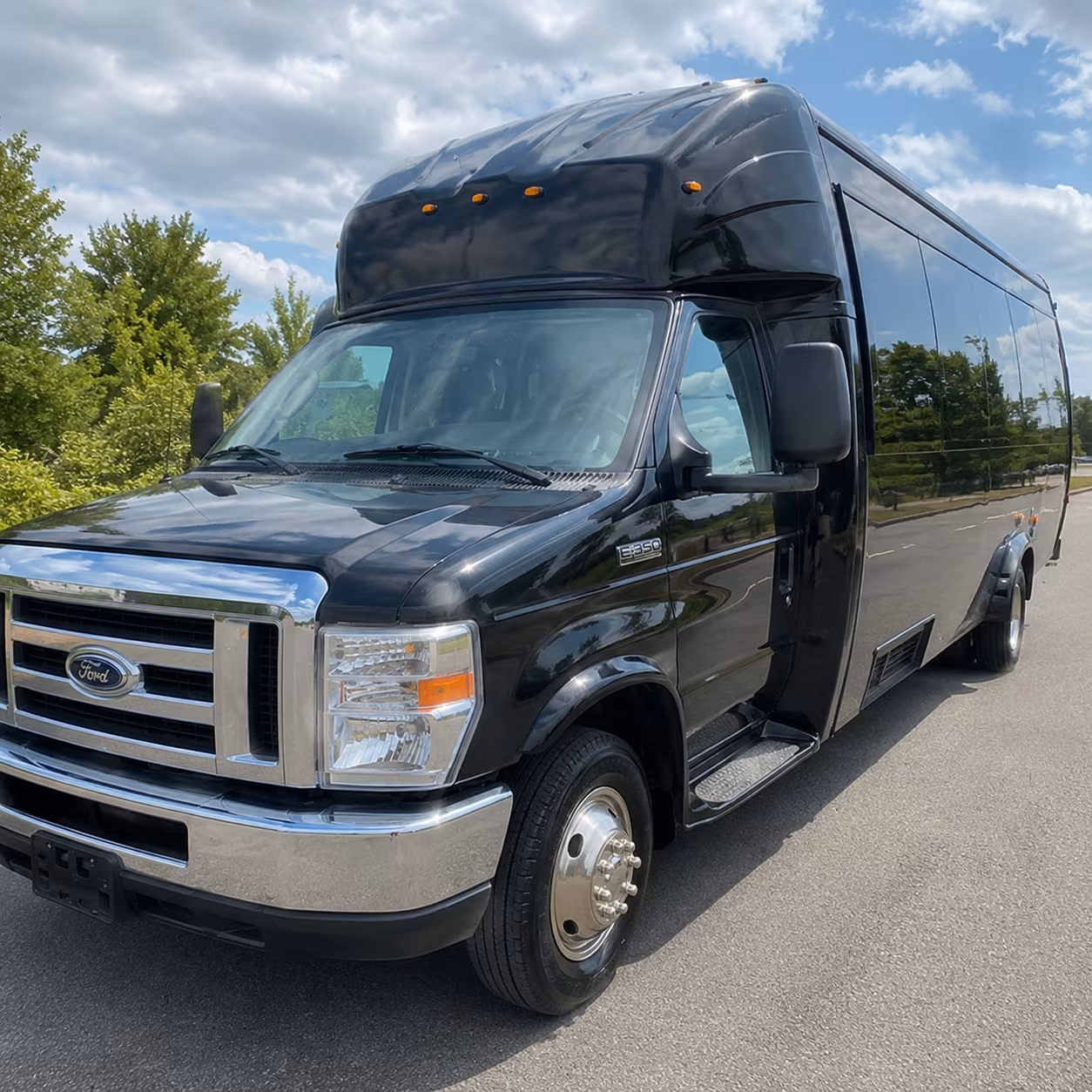 charlotte wedding party bus rental